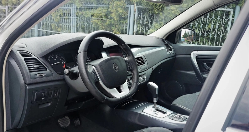Renault Laguna cena 28900 przebieg: 139000, rok produkcji 2010 z Nowy Wiśnicz małe 704